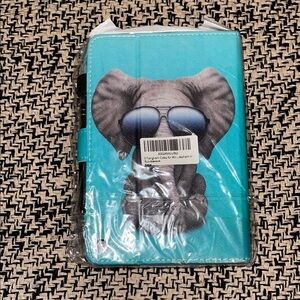MUST‎ BUNDLE 
Elephant Design Tablet Case - Blue